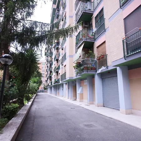 Πανσιόν Rhome 71 4*